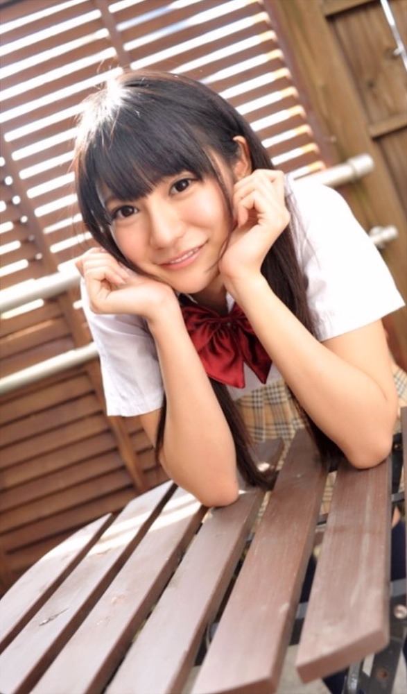 星乃まおり