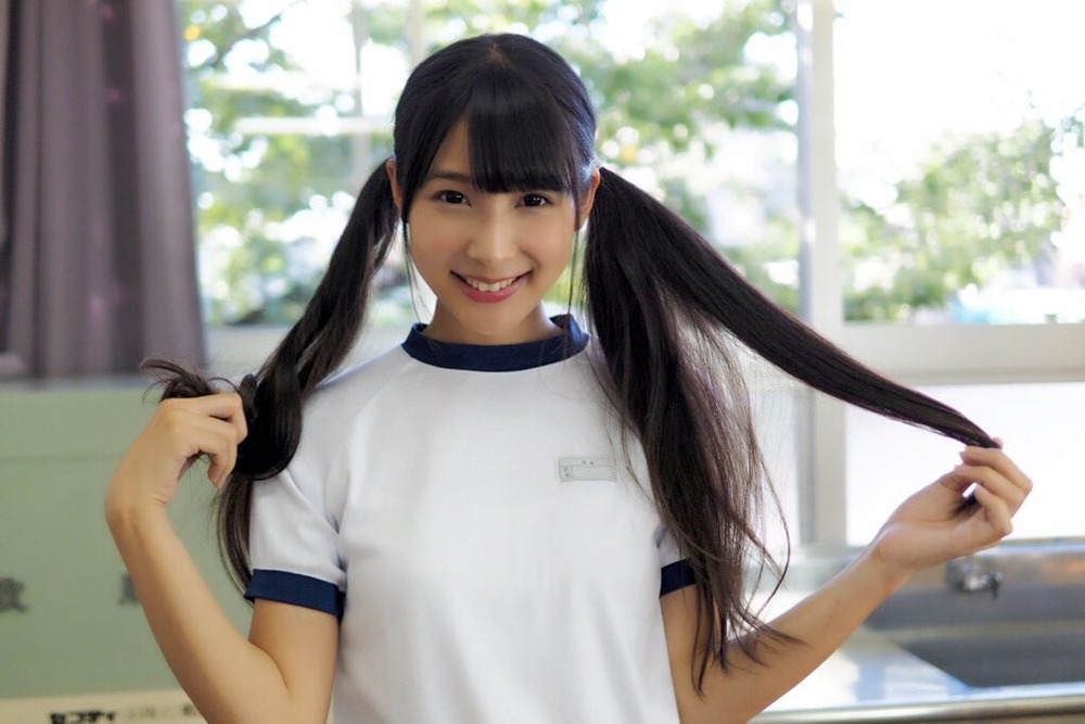 川崎あや