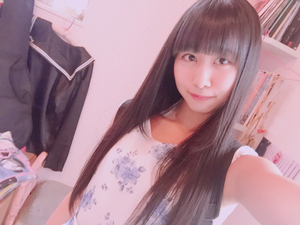 中村朱里