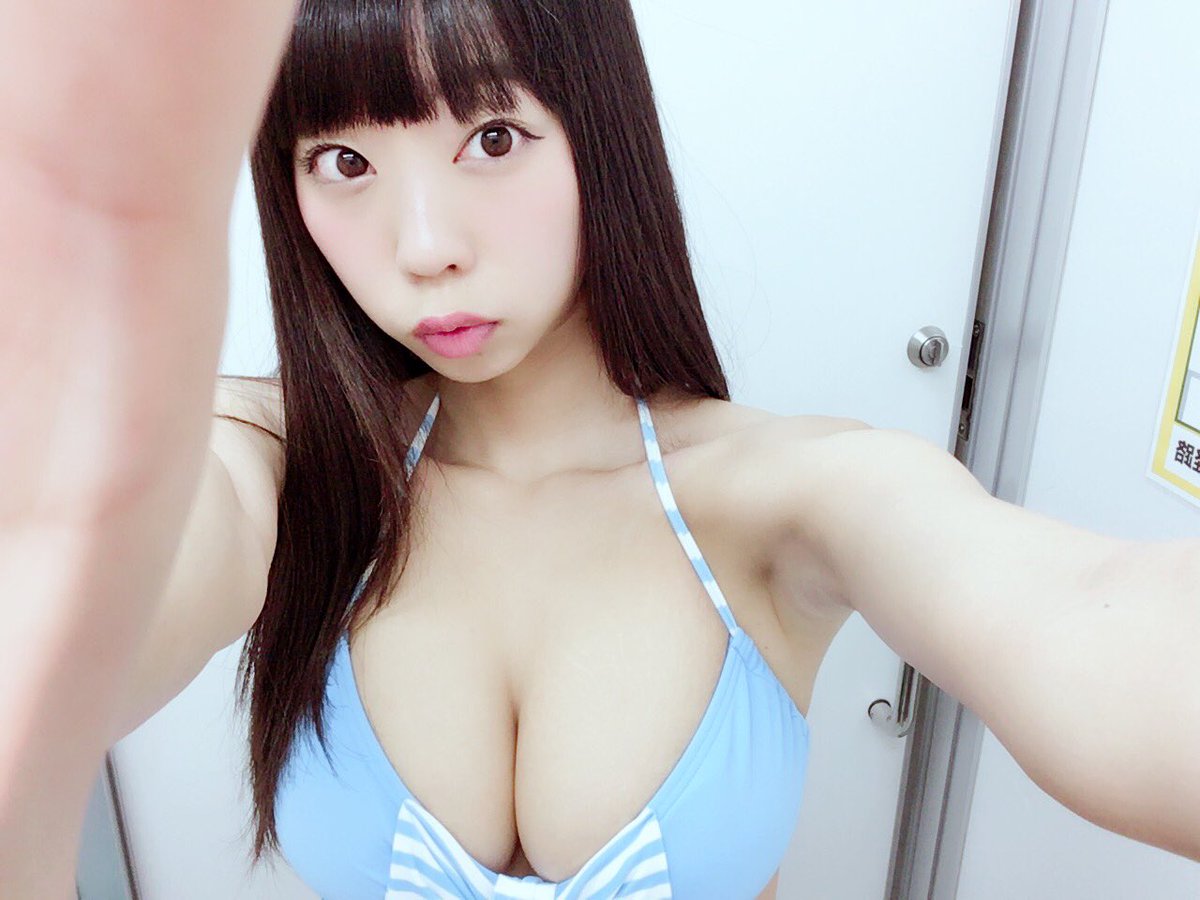 青山ひかる