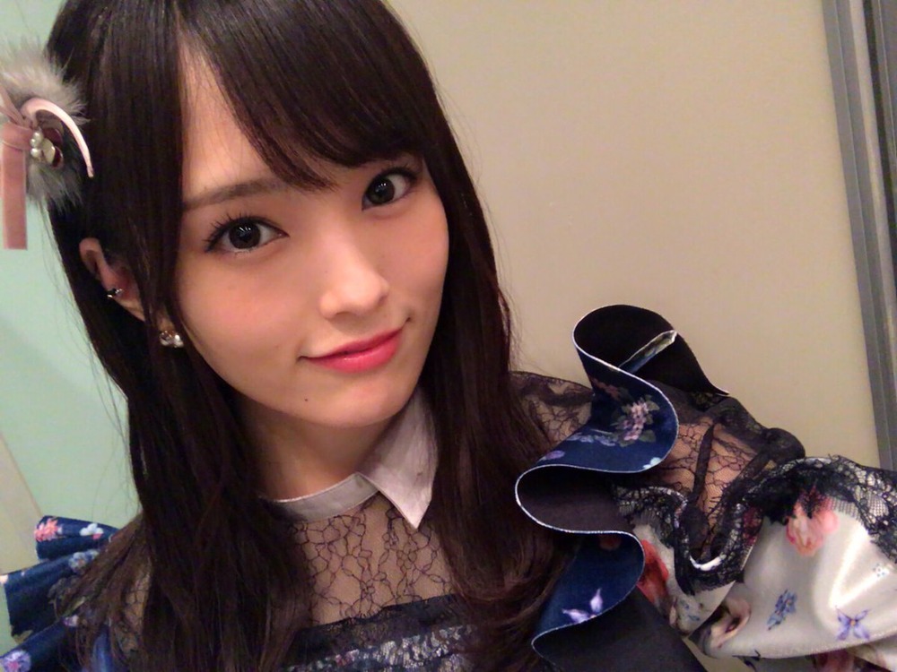 山本彩