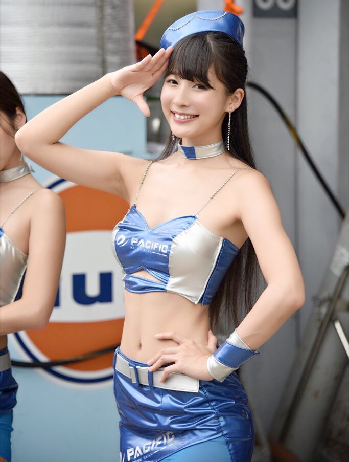 川崎あや