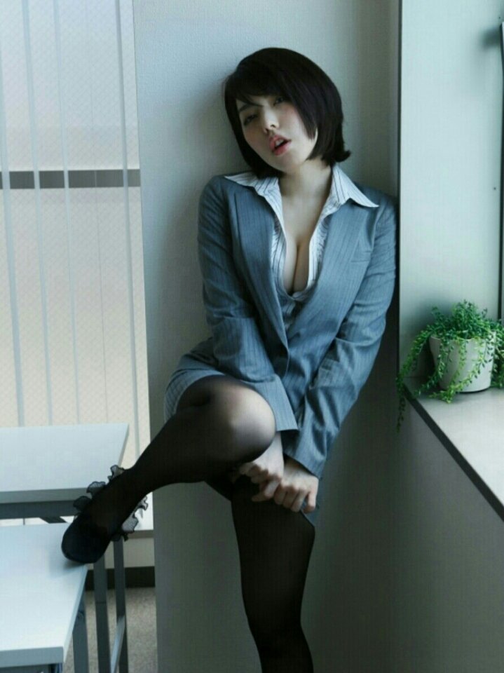 白川卯奈