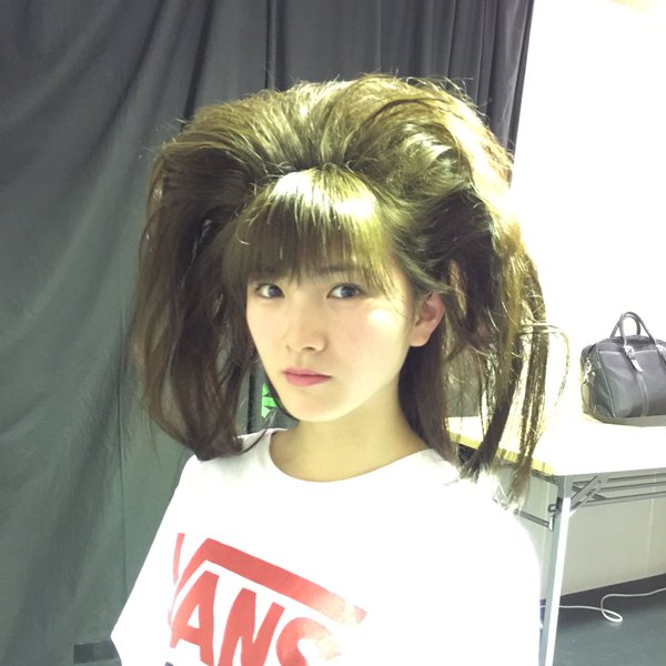 岡田奈々