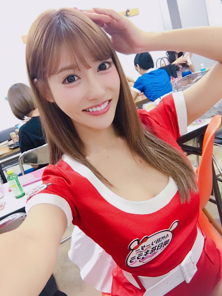 明日花キララ
