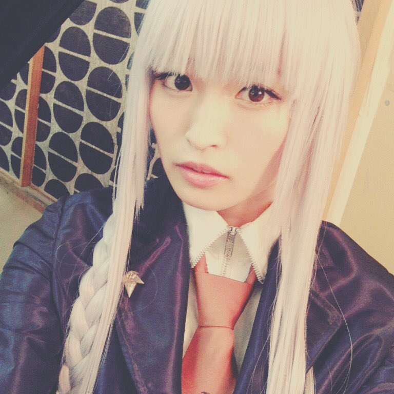 岡本玲