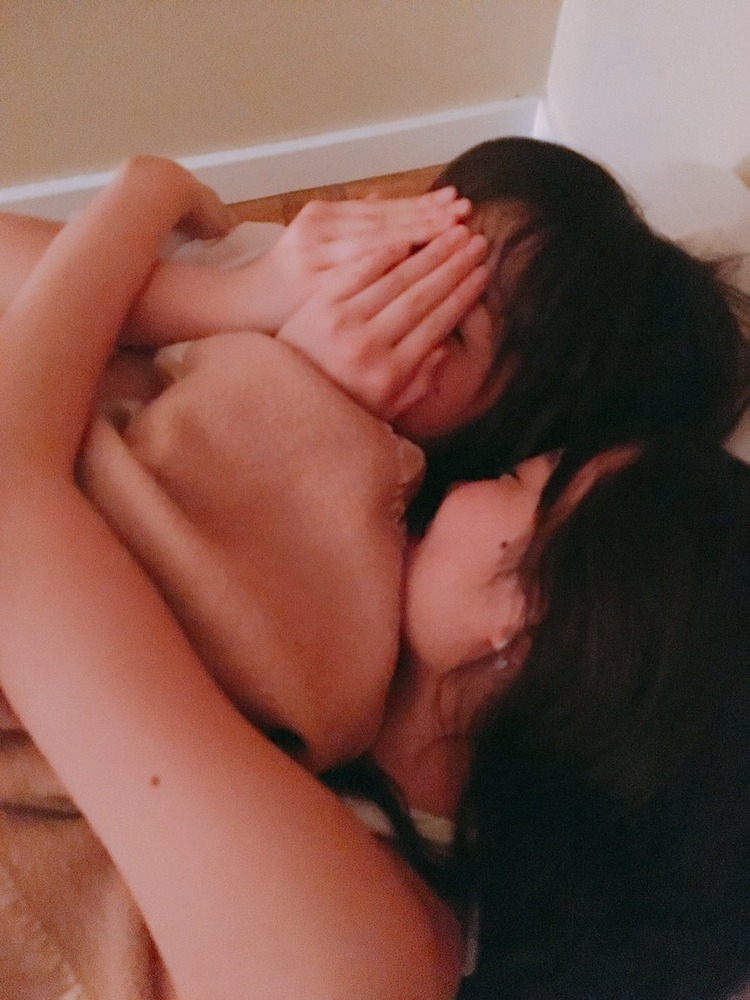 鶴見萌