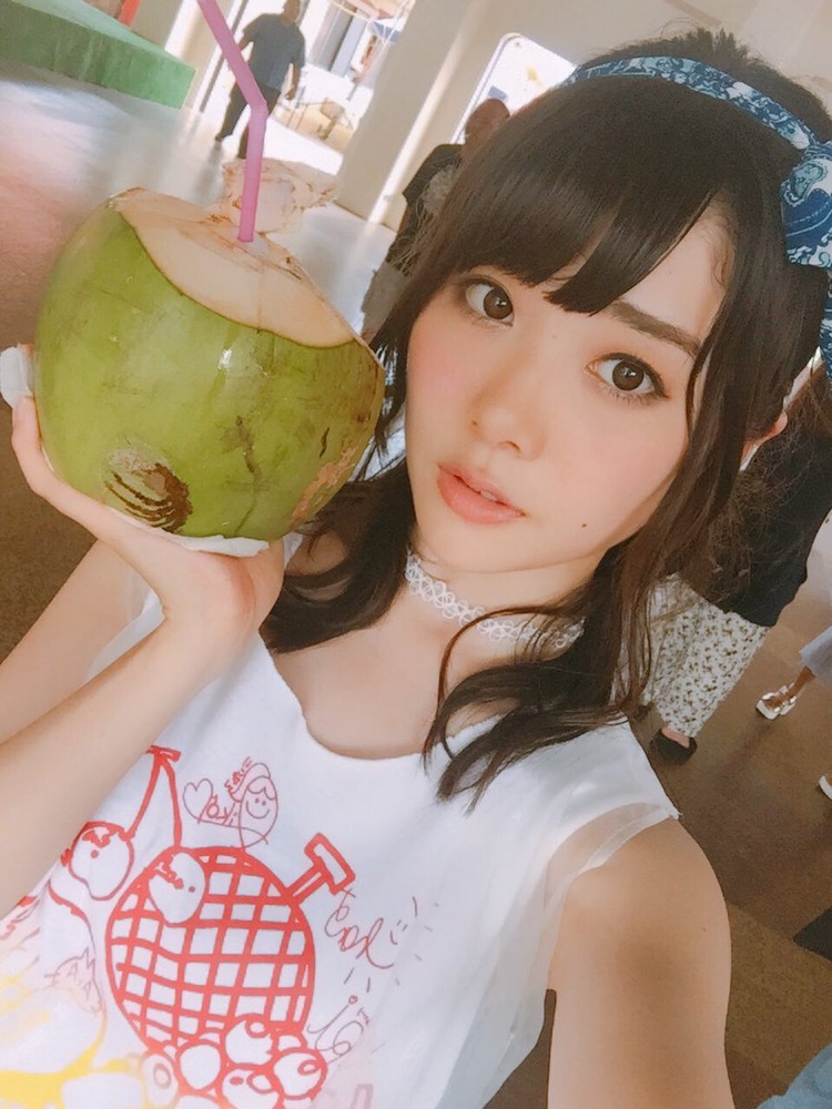 鶴見萌