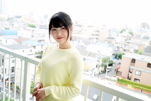 横山由依