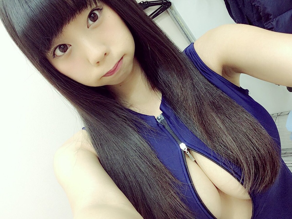 青山ひかる