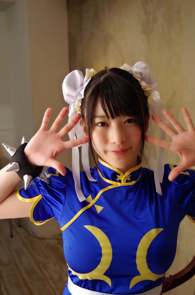 神谷えりな