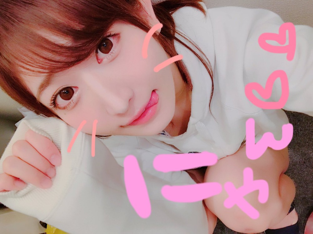 月城まゆ