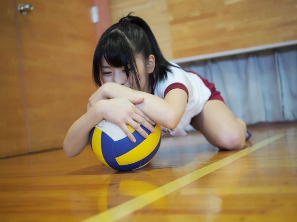 神谷えりな