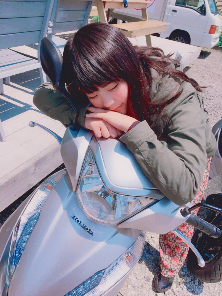 川村虹花