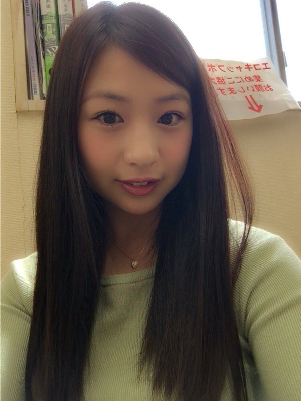 佐山 彩香