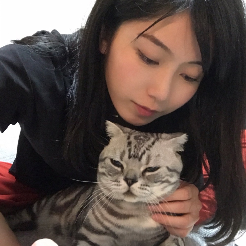 横山由依