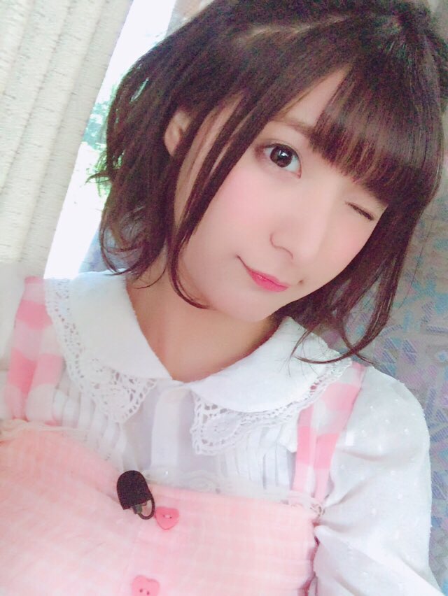 彩川ひなの