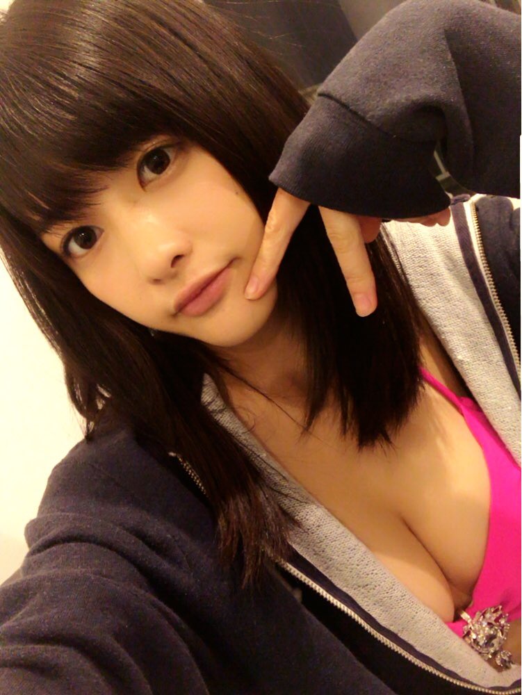 神谷えりな