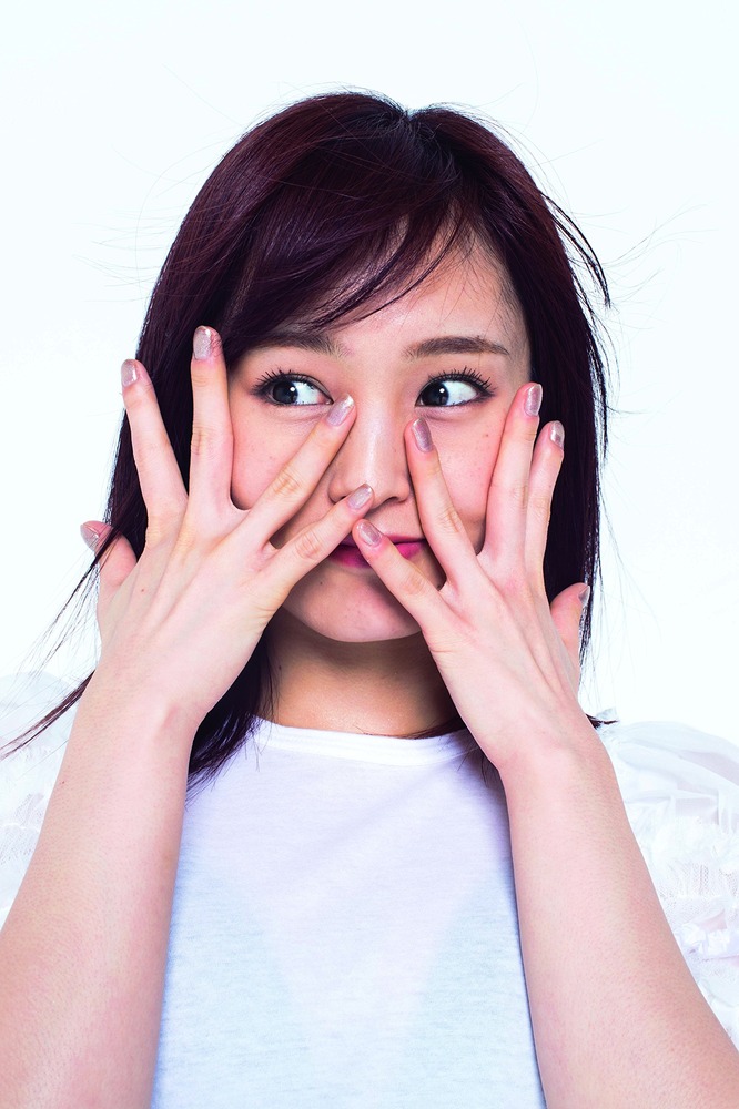 山本彩