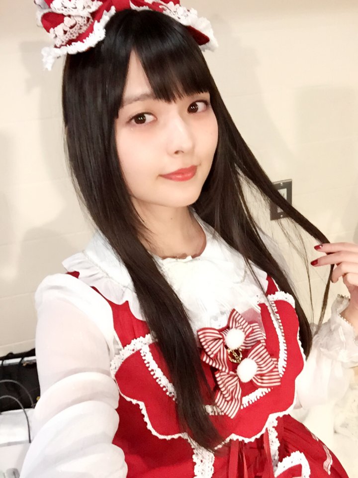上坂すみれ