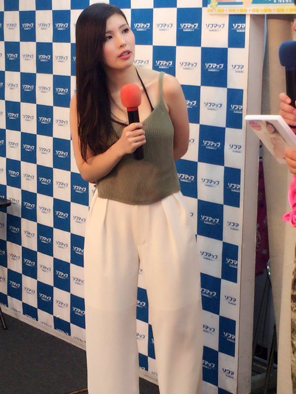 ふしみ彩香