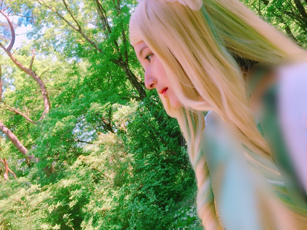 彩川ひなの