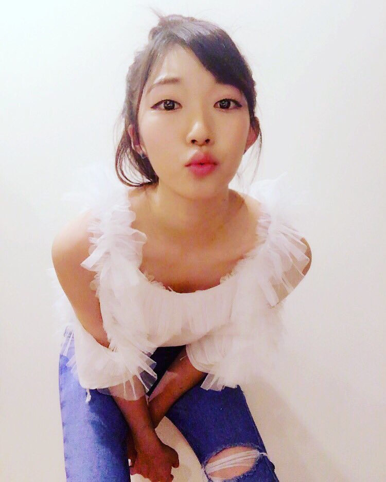 黒田絢子