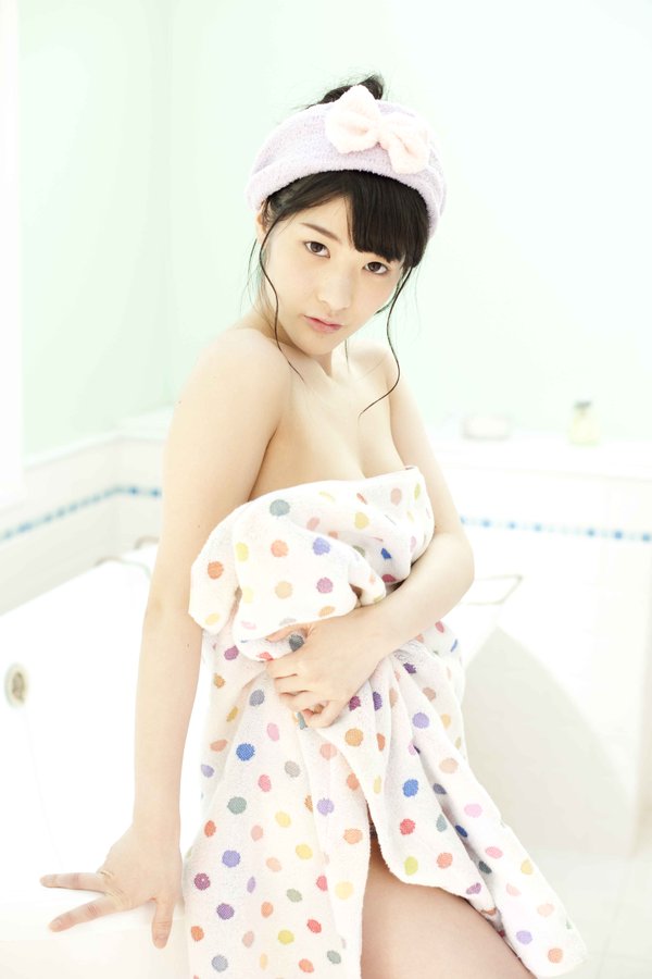 神谷えりな