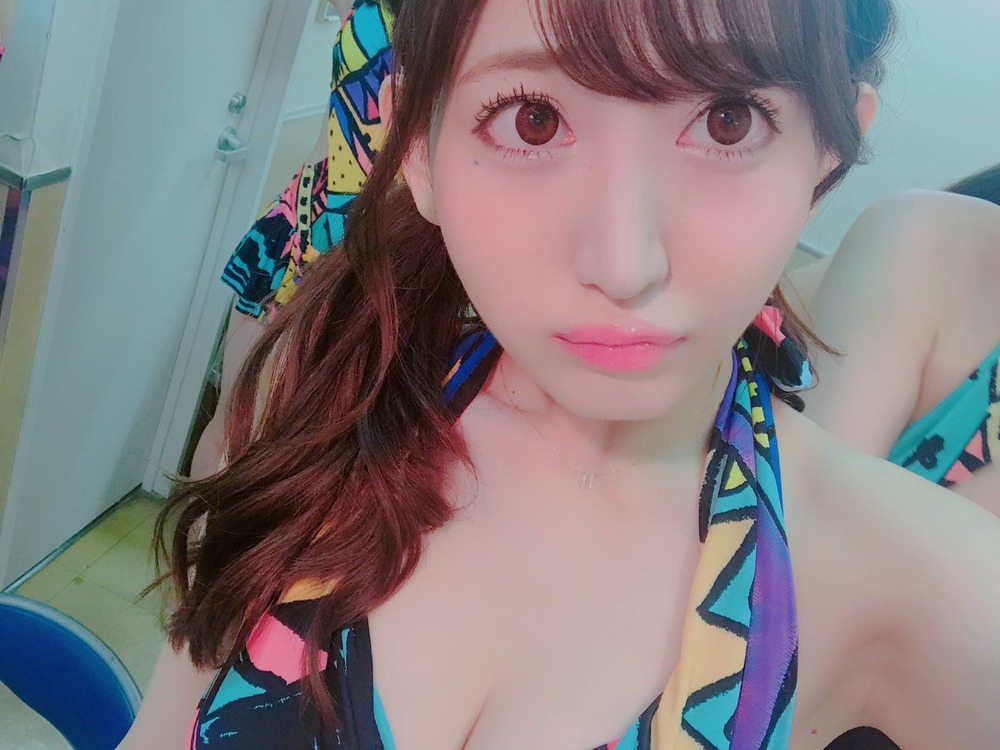 月城まゆ