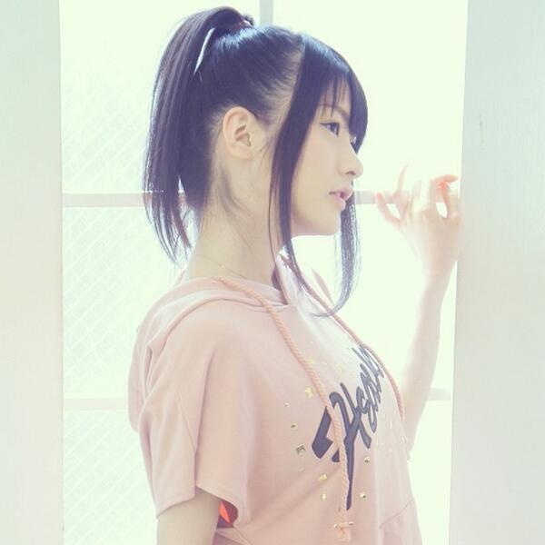 神谷えりな