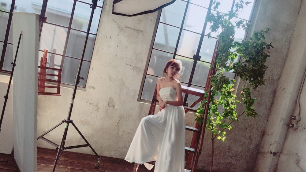 板野友美