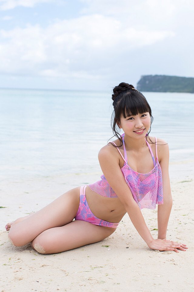 中村朱里