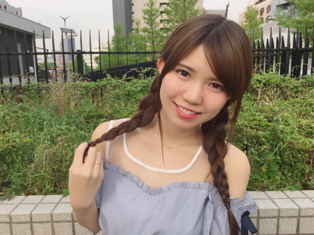横山あみ