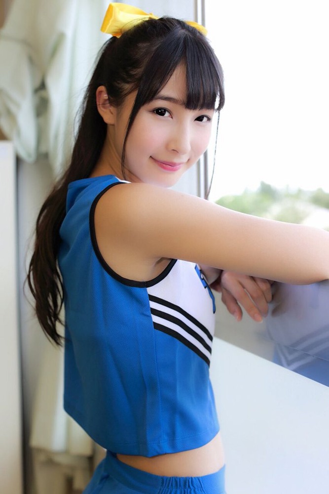 川崎あや