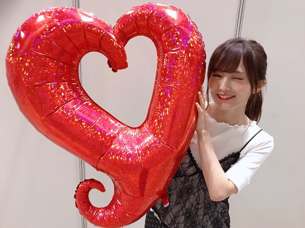 山本彩
