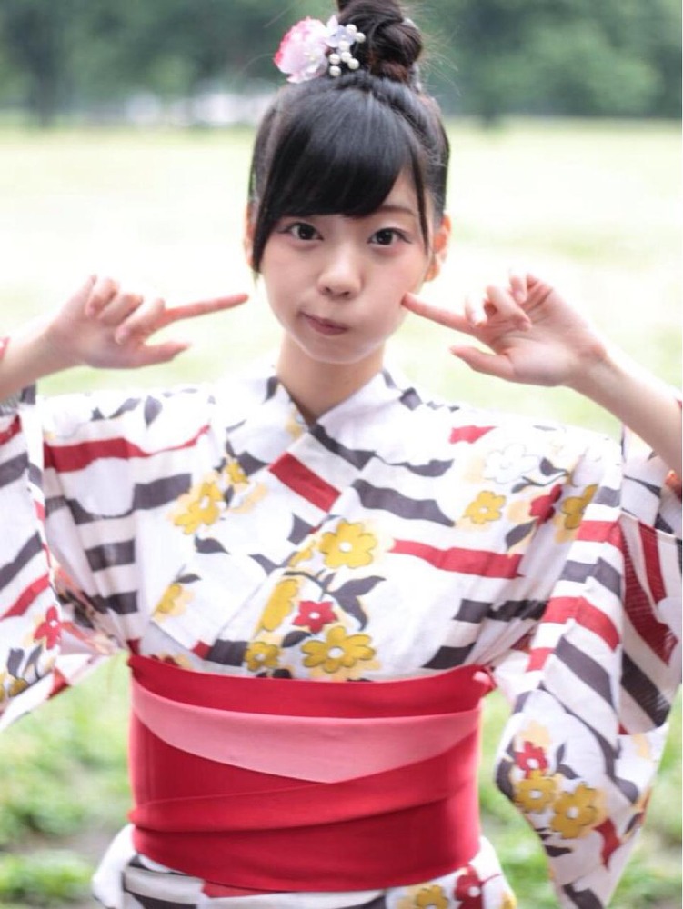 青山ひかる