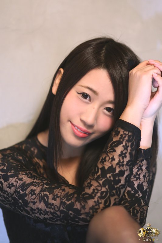 楠木まゆ