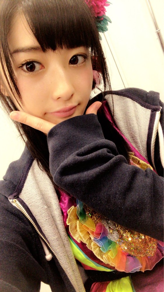 神谷えりな