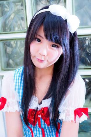 川村虹花