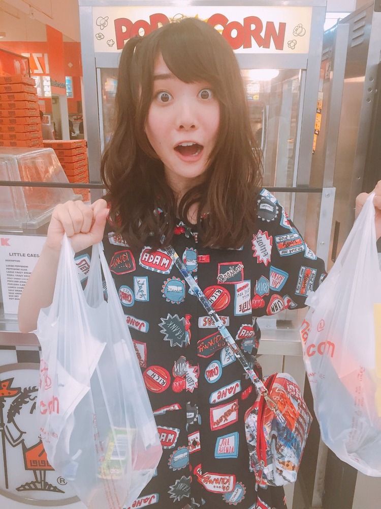 鶴見萌