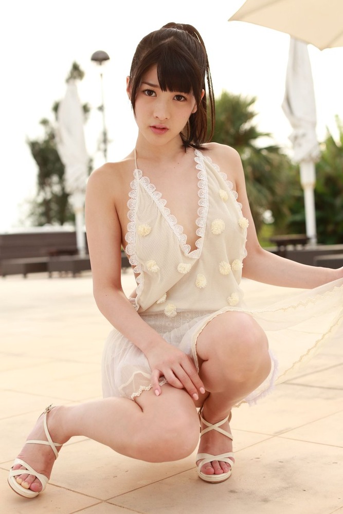 神谷えりな