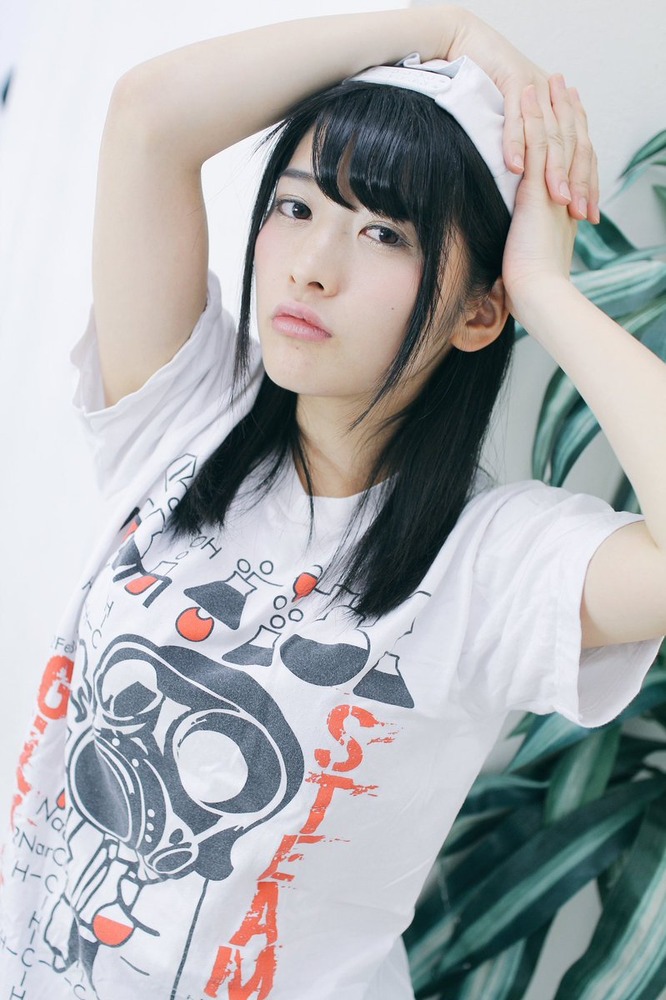 神谷えりな