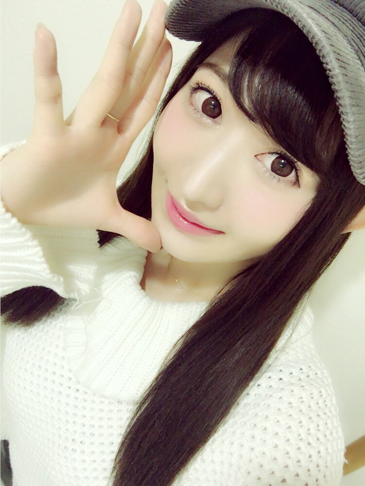 月城まゆ