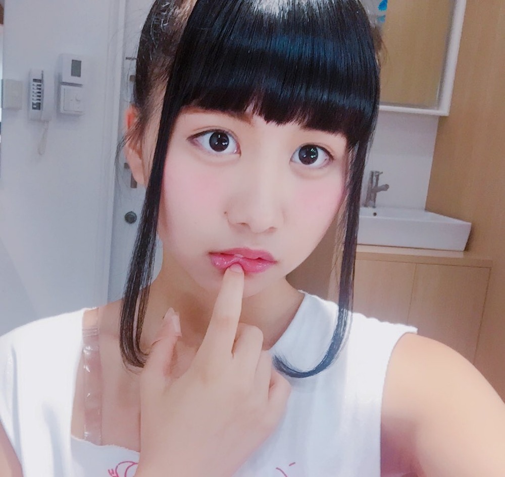 中村朱里