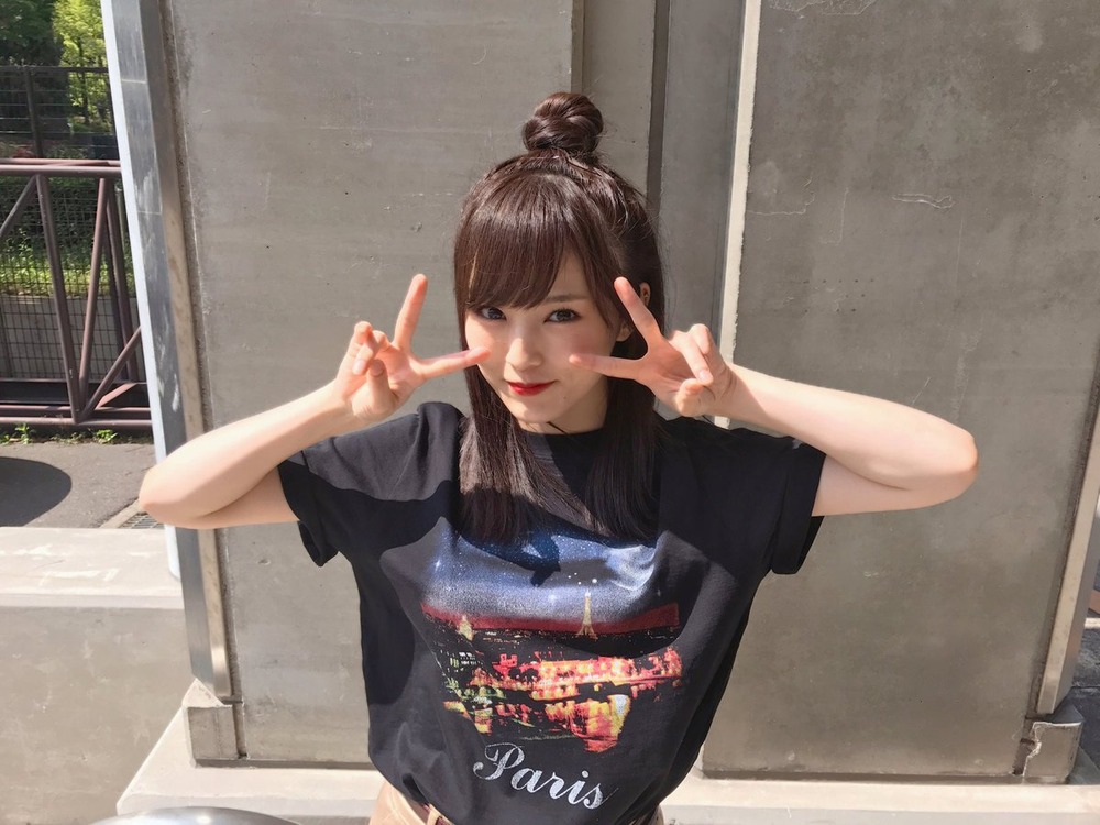 山本彩