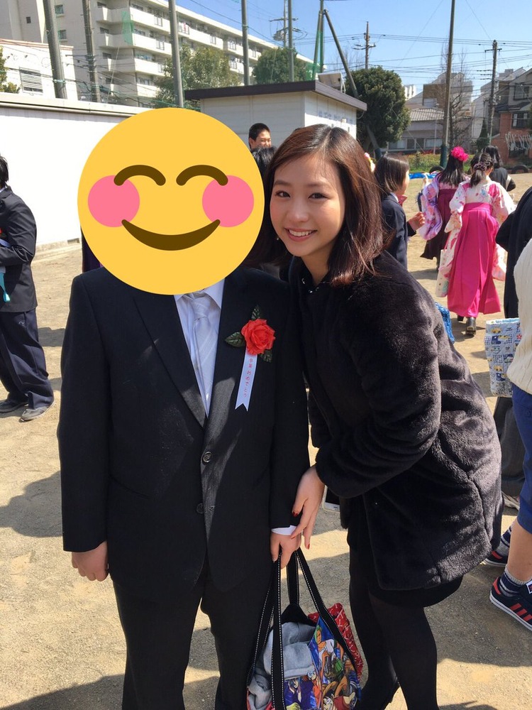 佐山彩香