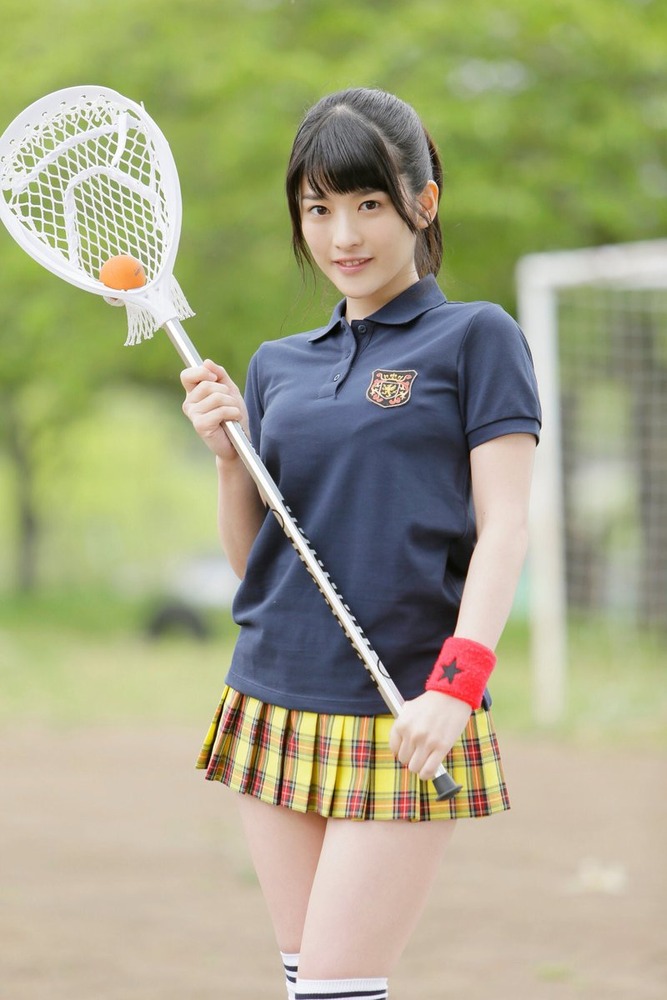 神谷えりな