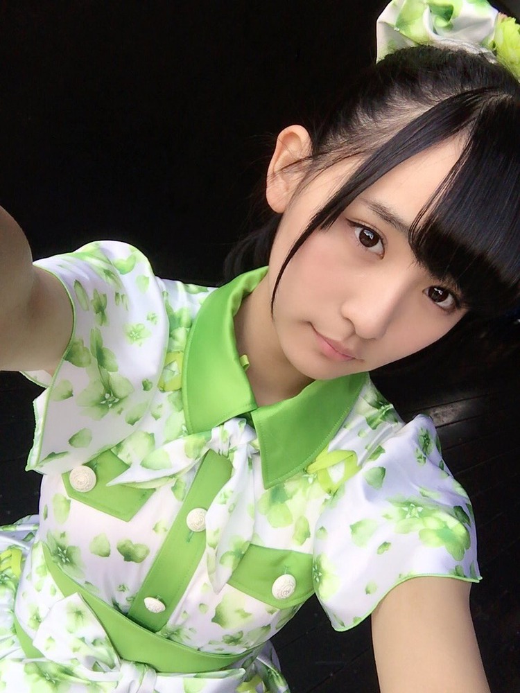 浅川梨奈