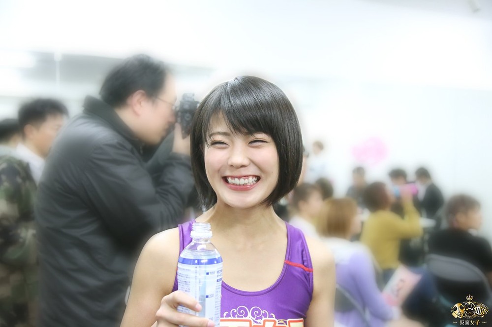 川村虹花