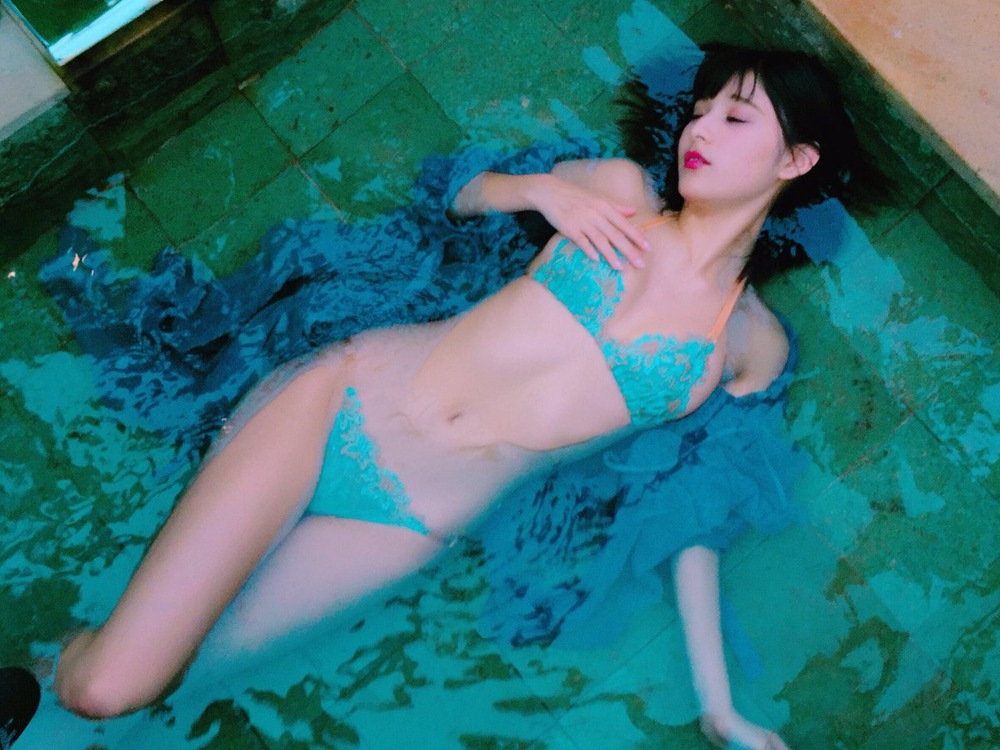 彩川ひなの